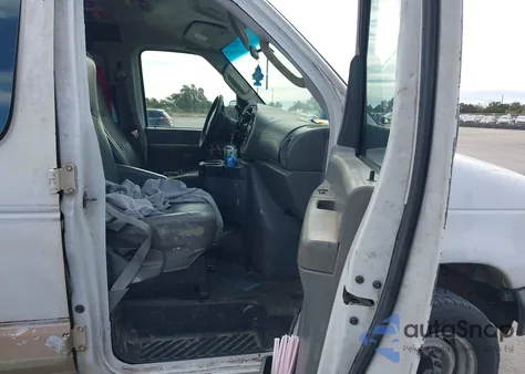 2007 Ford E-150 Commercial/Recreational from USA, damaged, VIN 1FTNE14W27DA71649